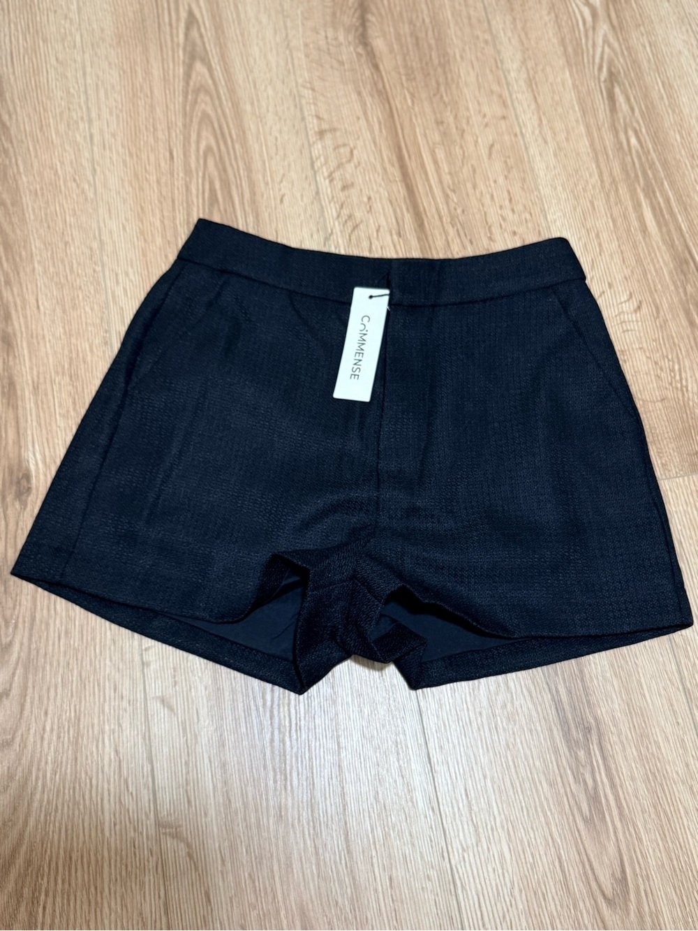 Commense High Waist Black Textured Trouser Shorts Women's XS Lined NWT